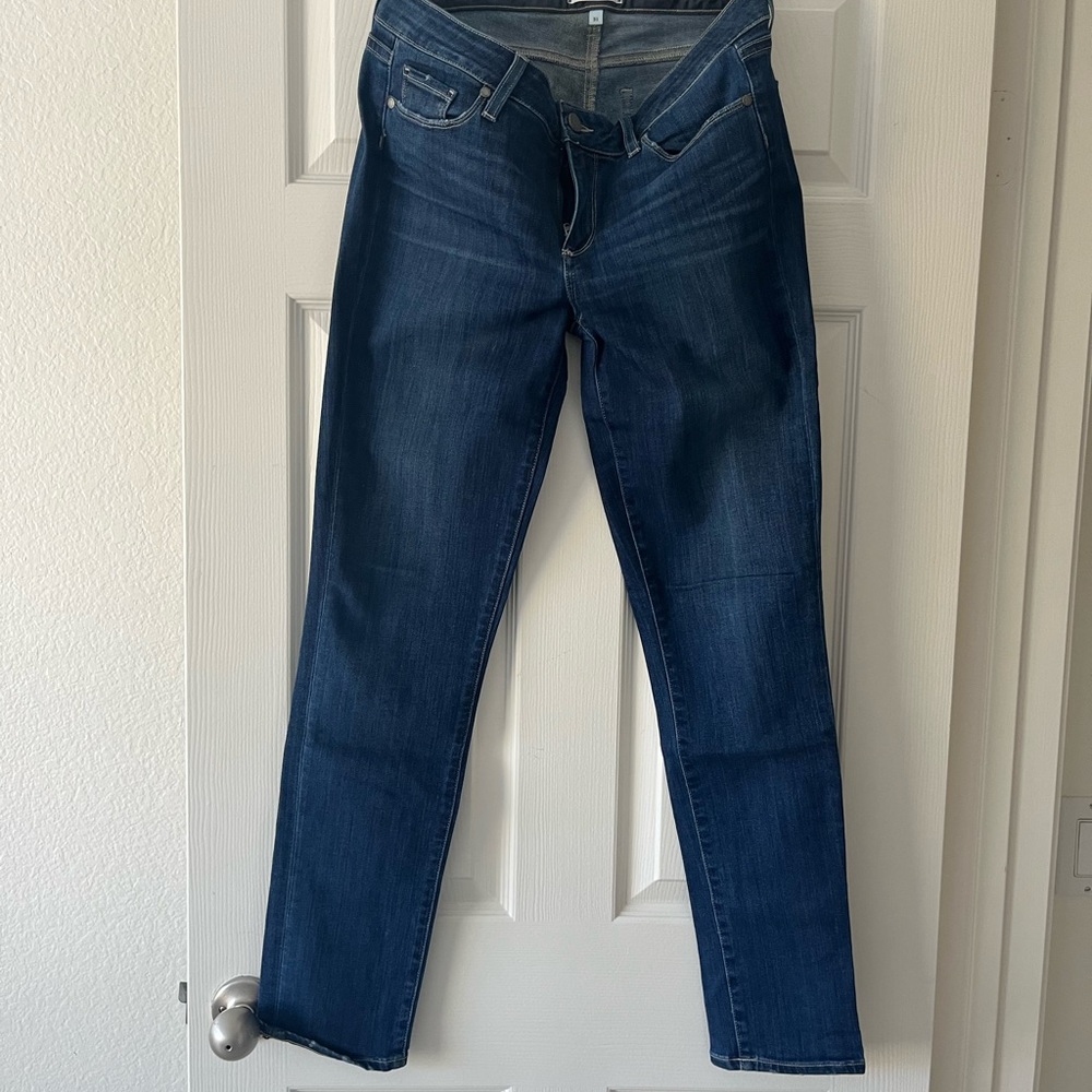 PAIGE Blue Skinny Jeans with Classic Denim Style